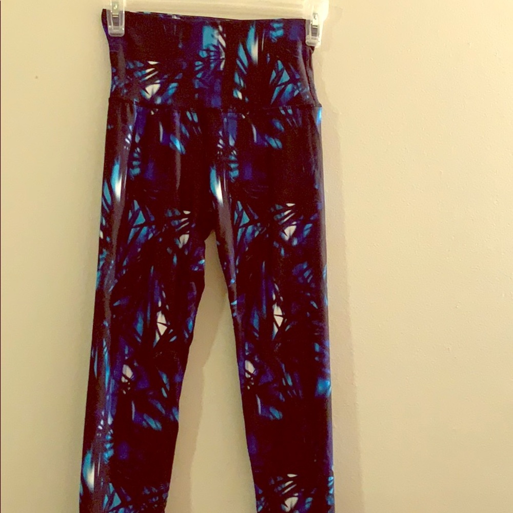 Women’s workout leggings